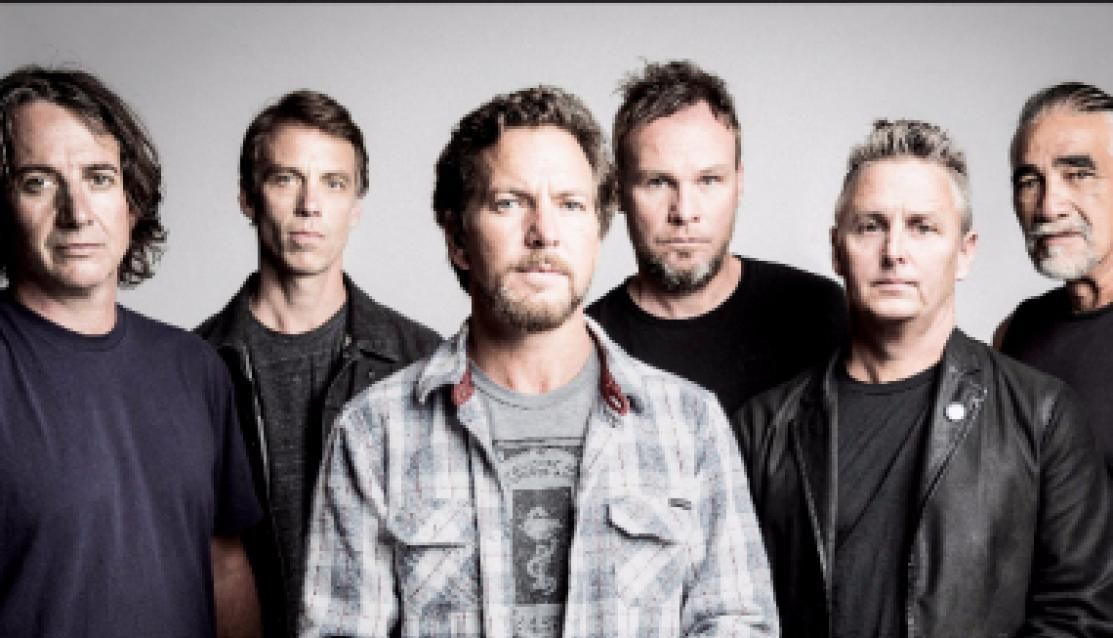 Regolamento: Pearl Jam - Rearviewmirror