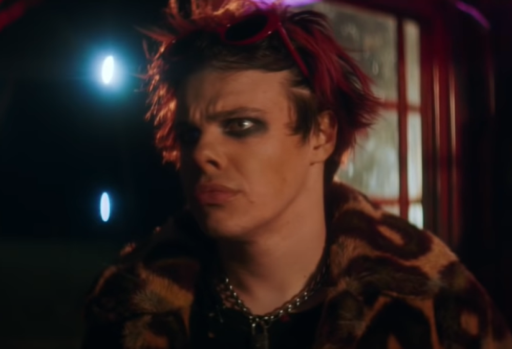 Yungblud - Acting Like That (ft. Machine Gun Kelly)