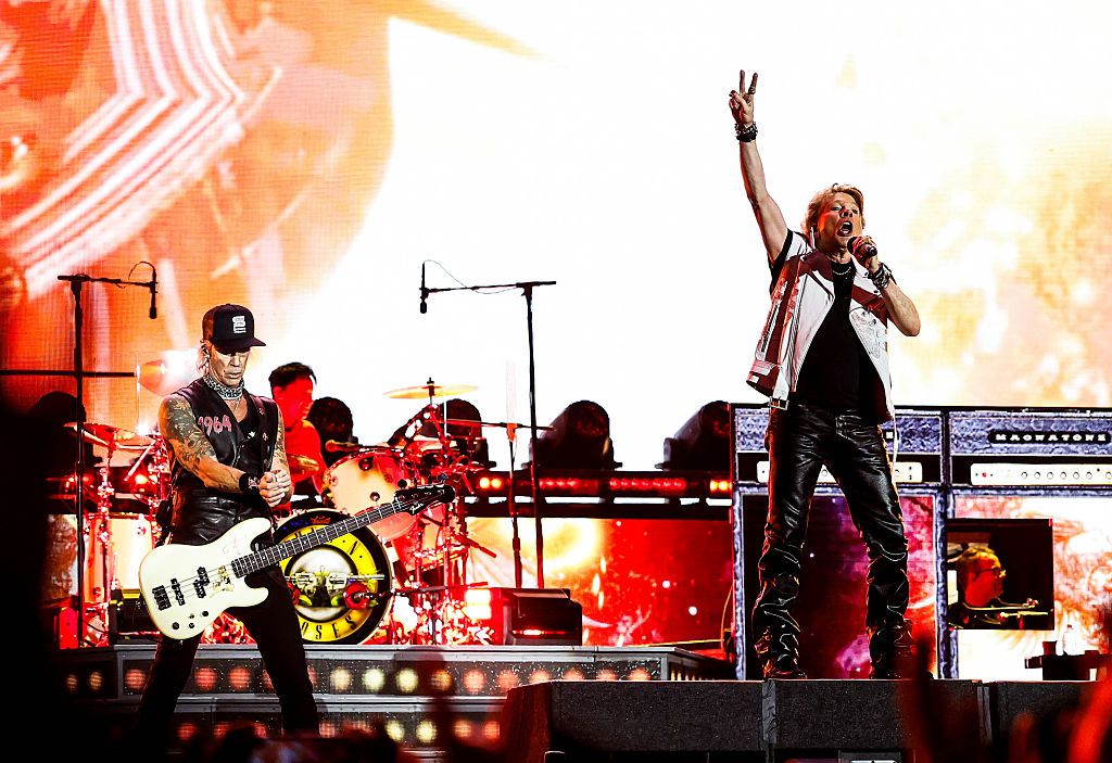 Guns N' Roses: suonata live Bad Apples 35 anni dopo l'ultima volta! Guarda il video