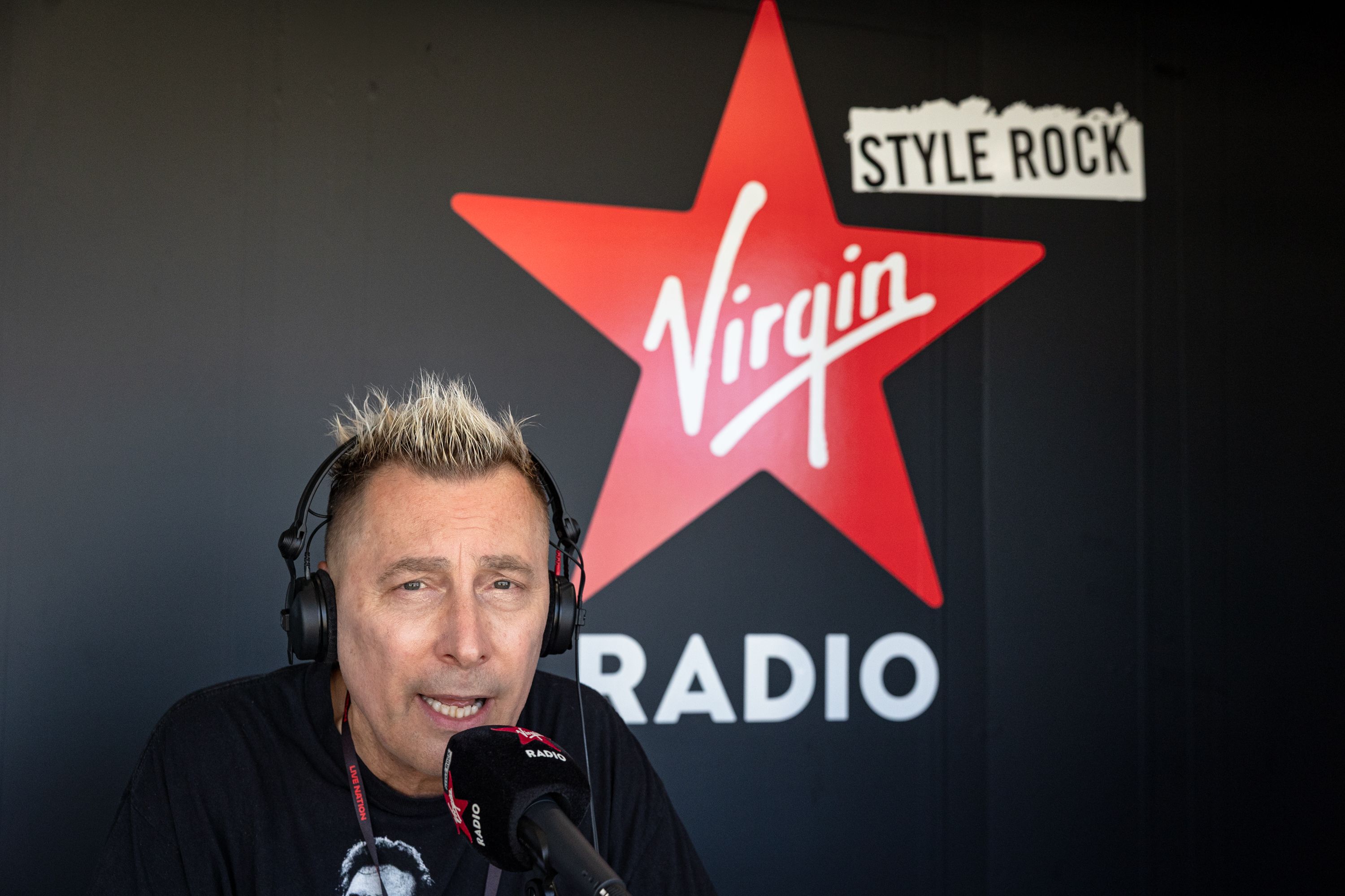 _89A0305