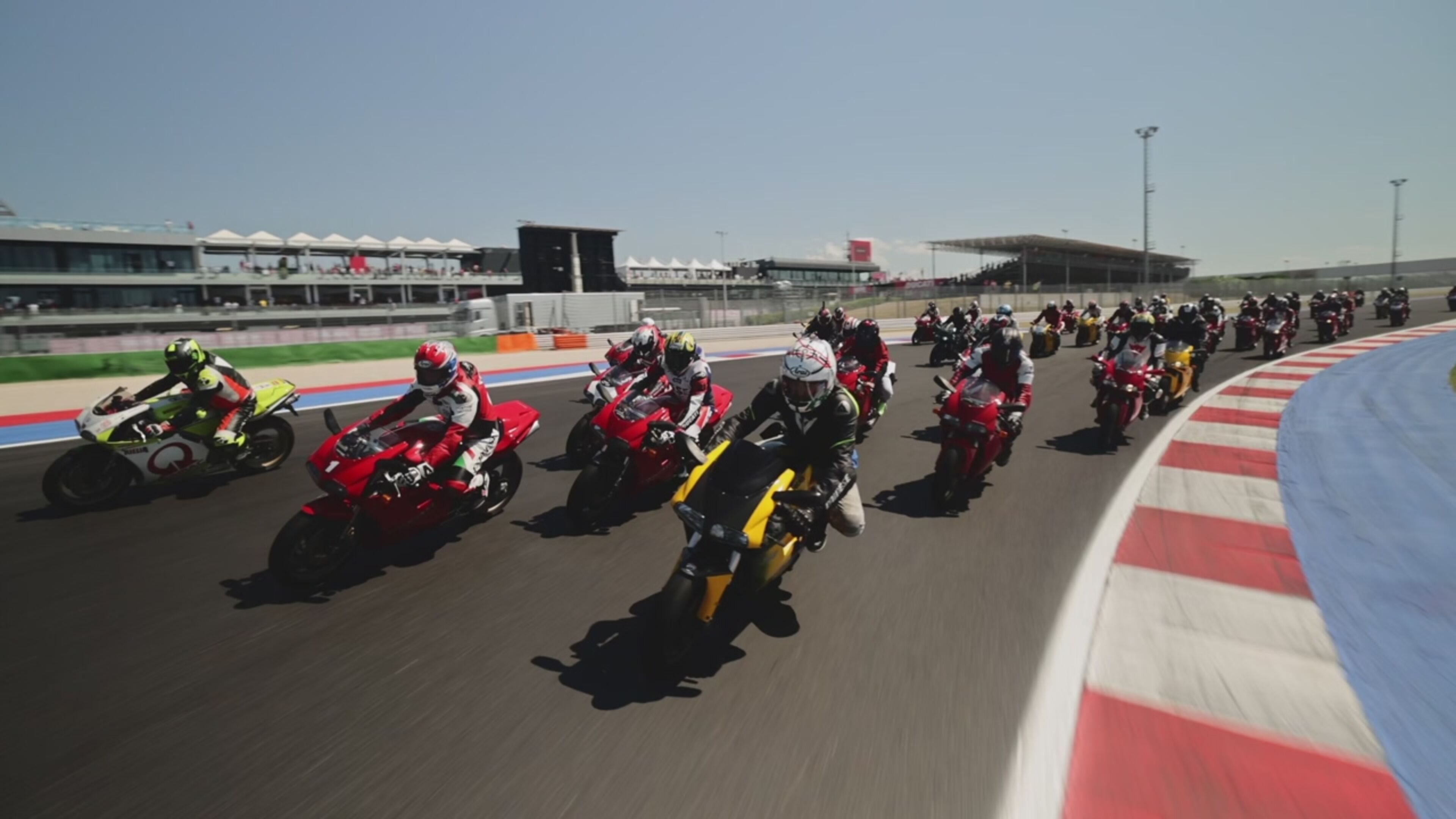 WORLD DUCATI WEEK: GRANDE FESTA PER I 100 ANNI DI DUCATI!