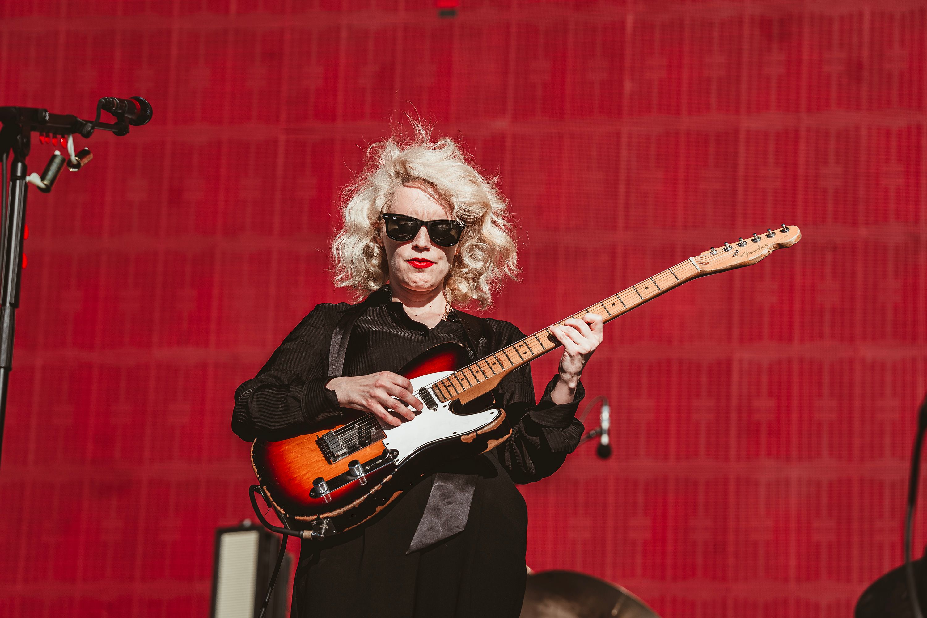 anna-calvi-live-1