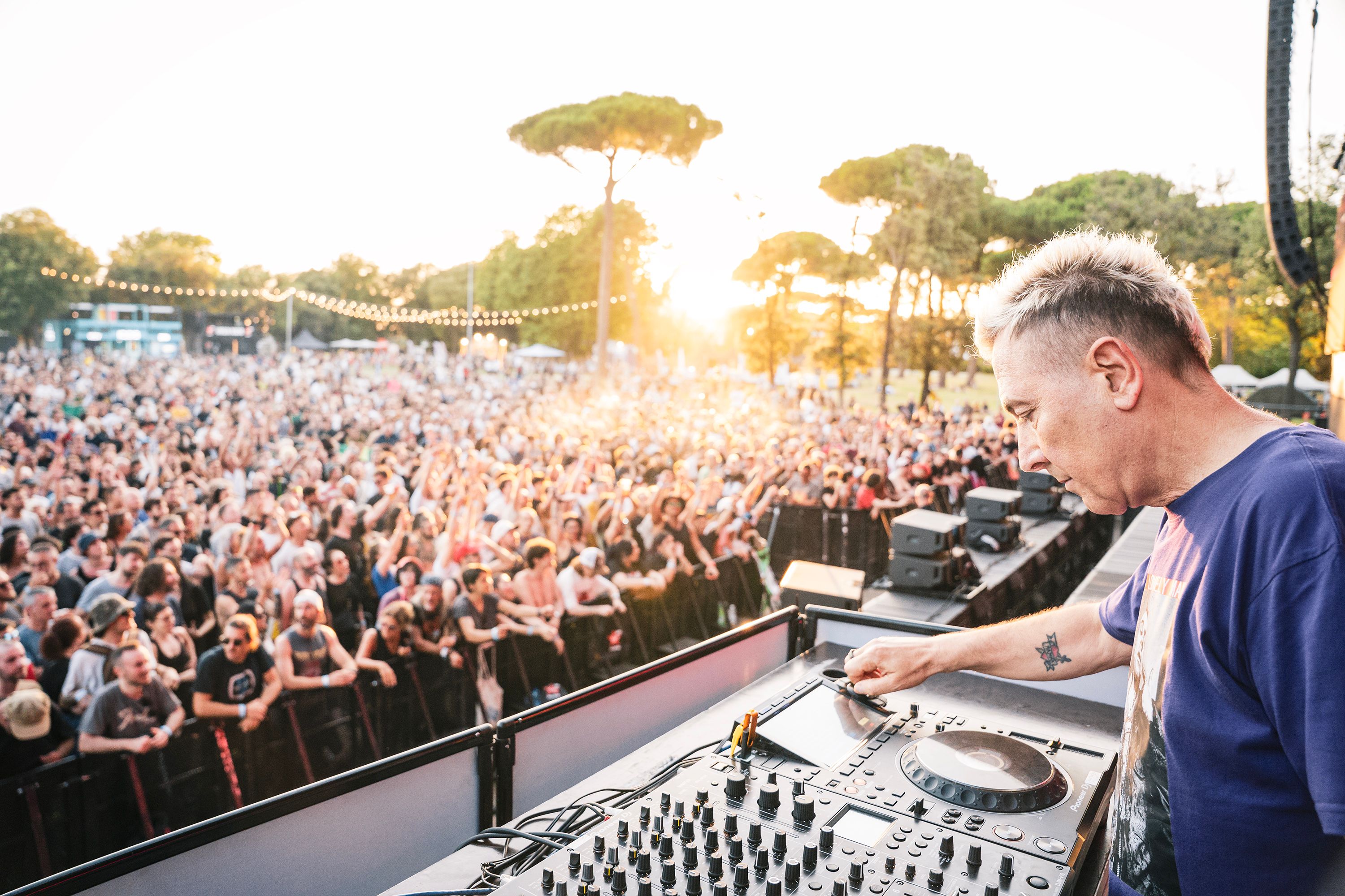 dj-set-6