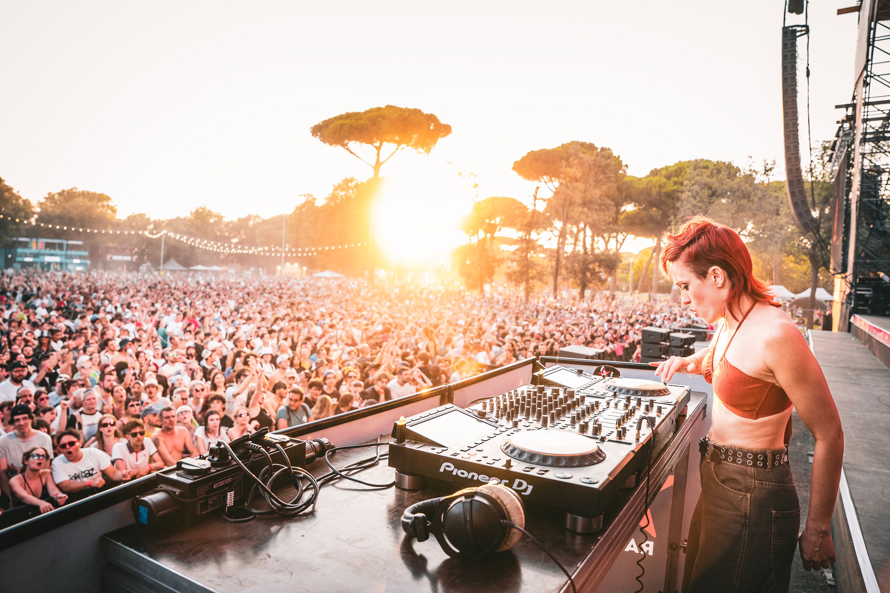 dj-set-alteria-8