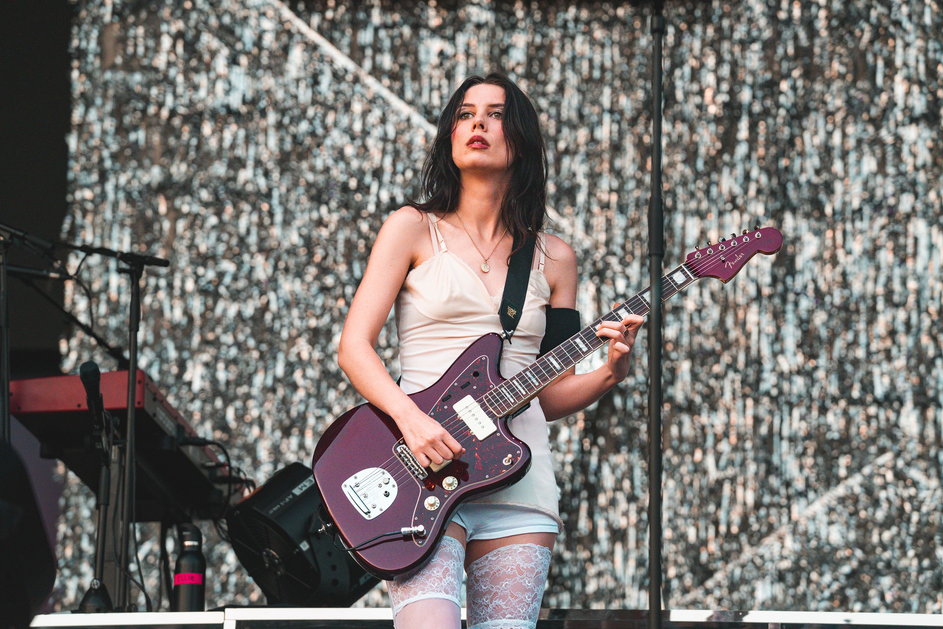 wolf-alice-mathias-marchioni-4