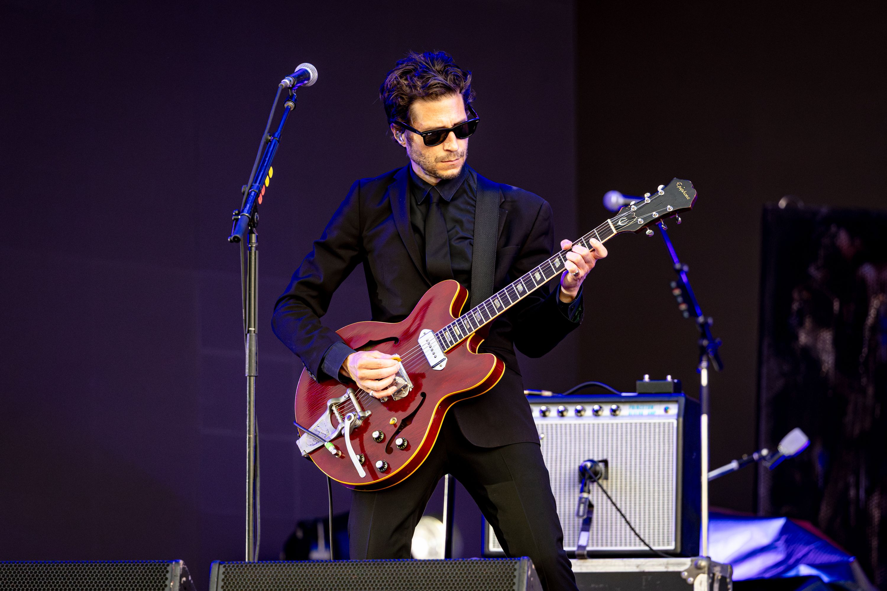 Interpol8560