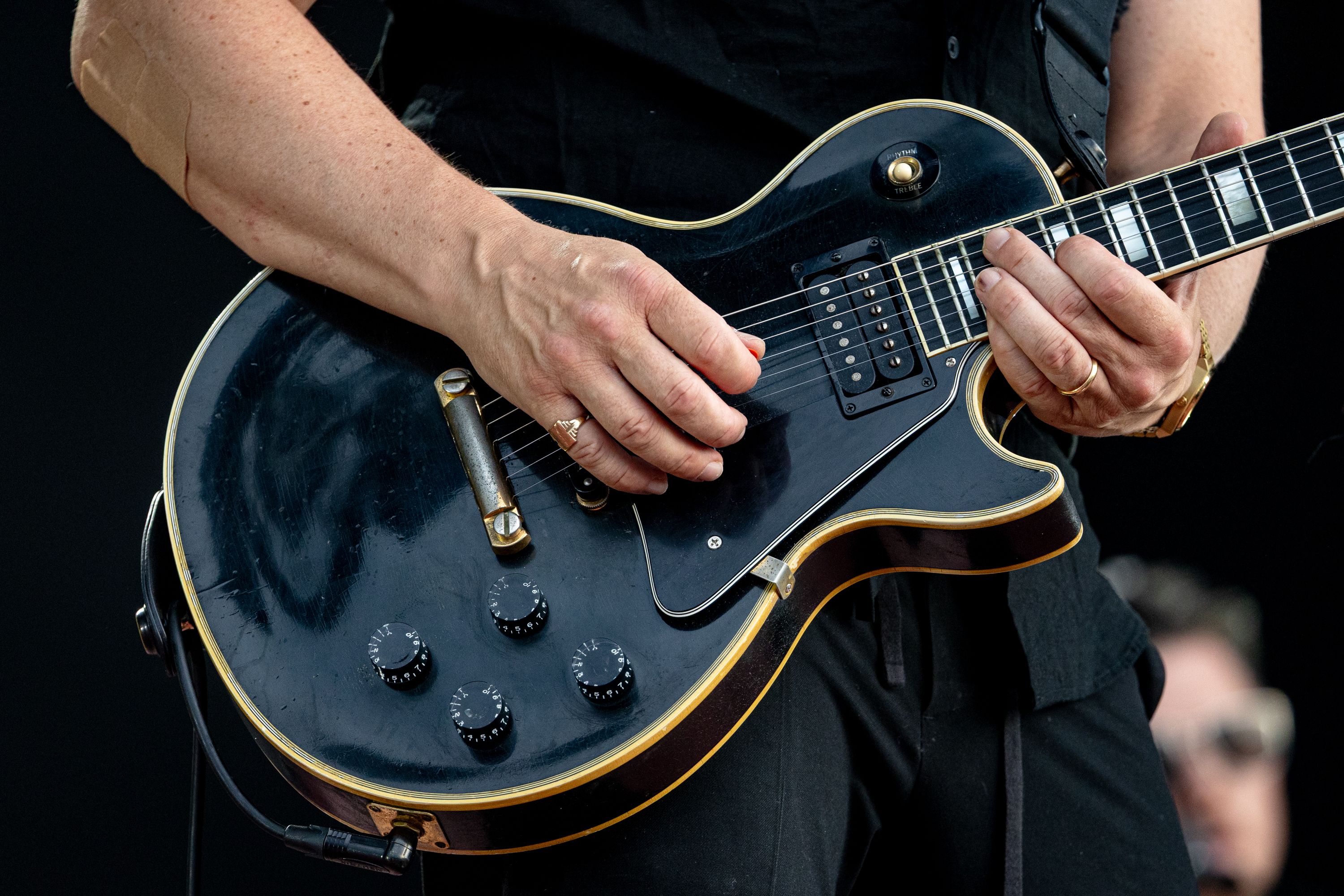 Interpol8757