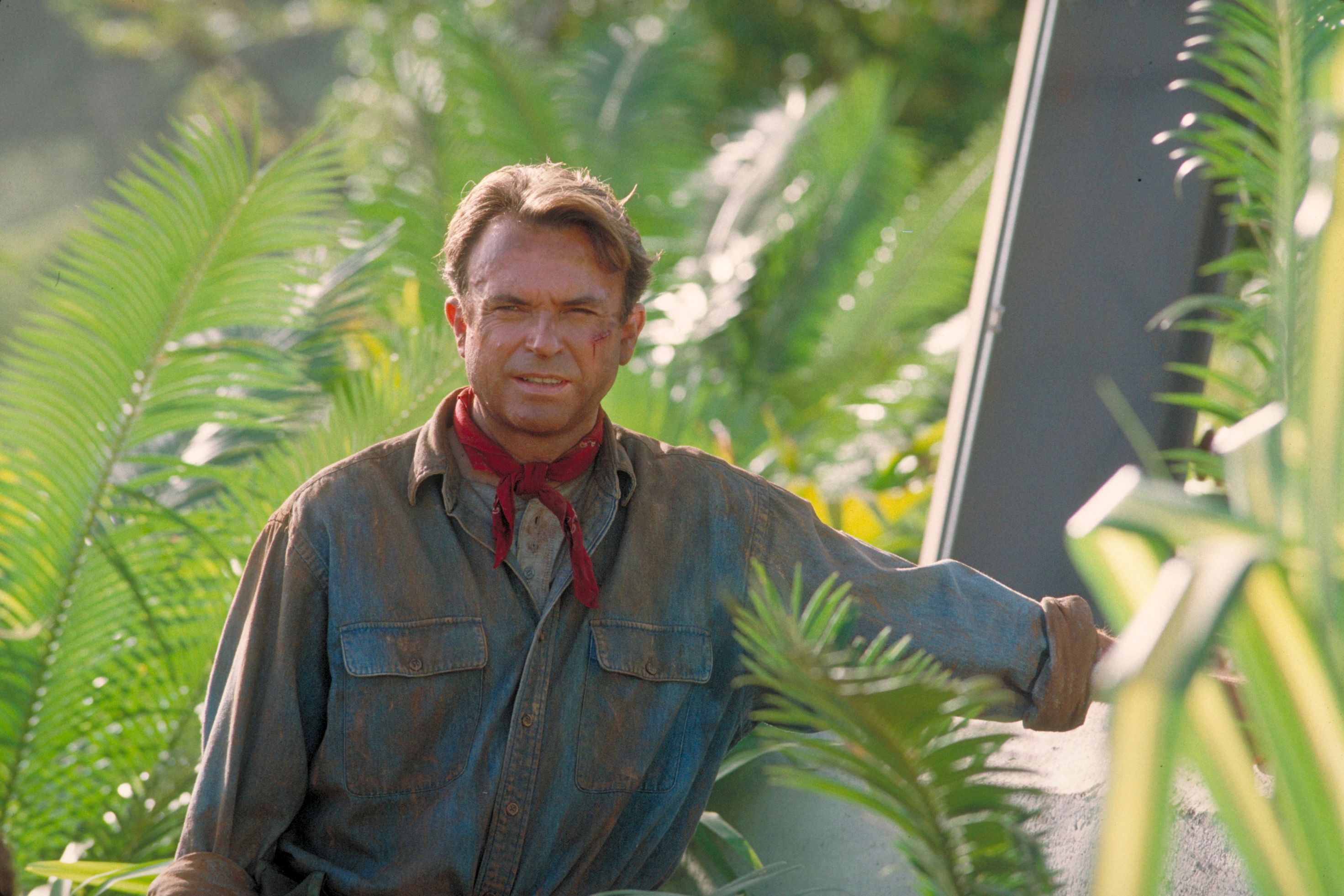 È morto Sam Neill, l'indimenticabile dottor Alan Grant di Jurassic Park: aveva 78 anni
