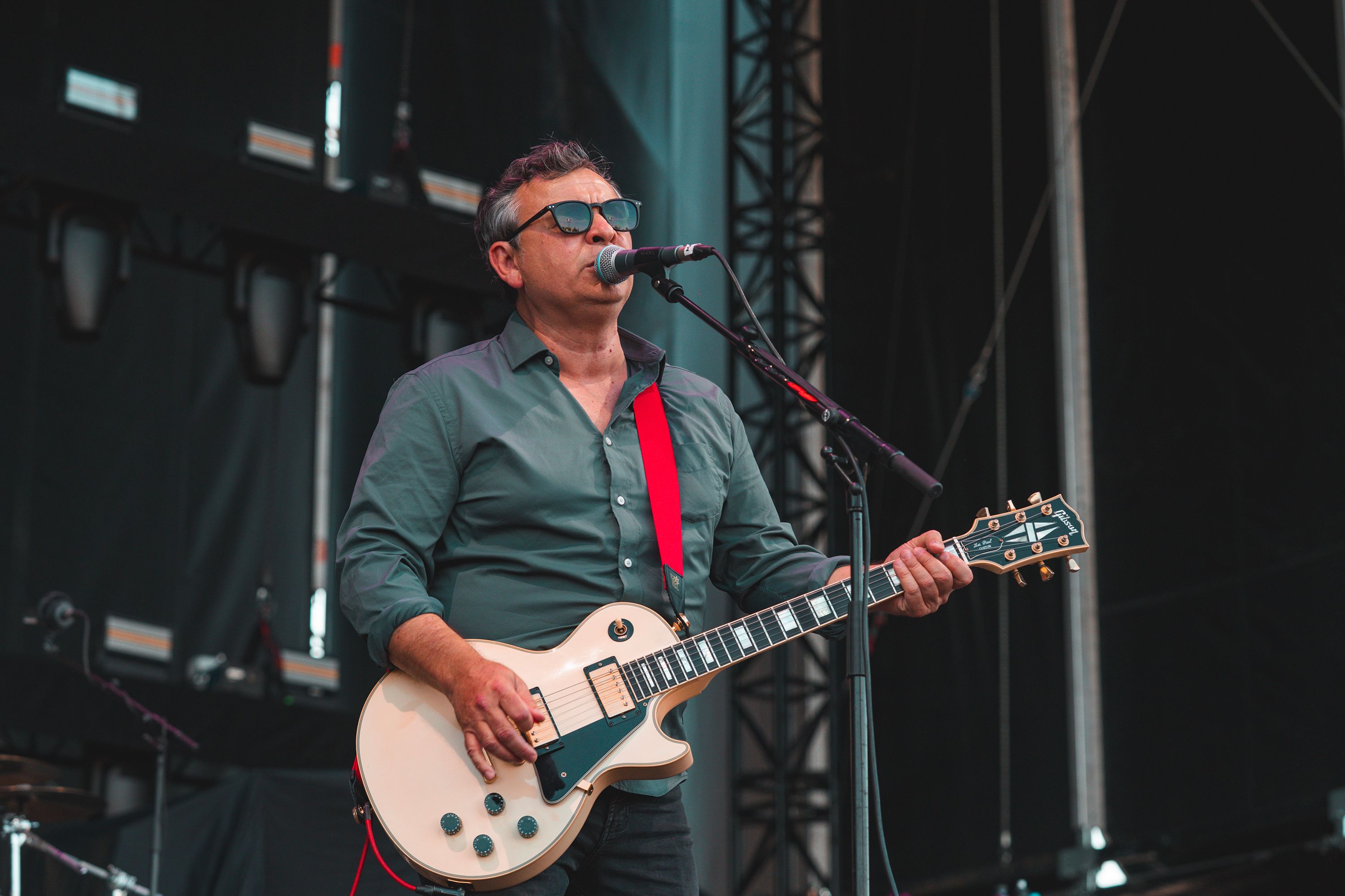 Manic Street Preachers: le foto del concerto a I-Days Milano