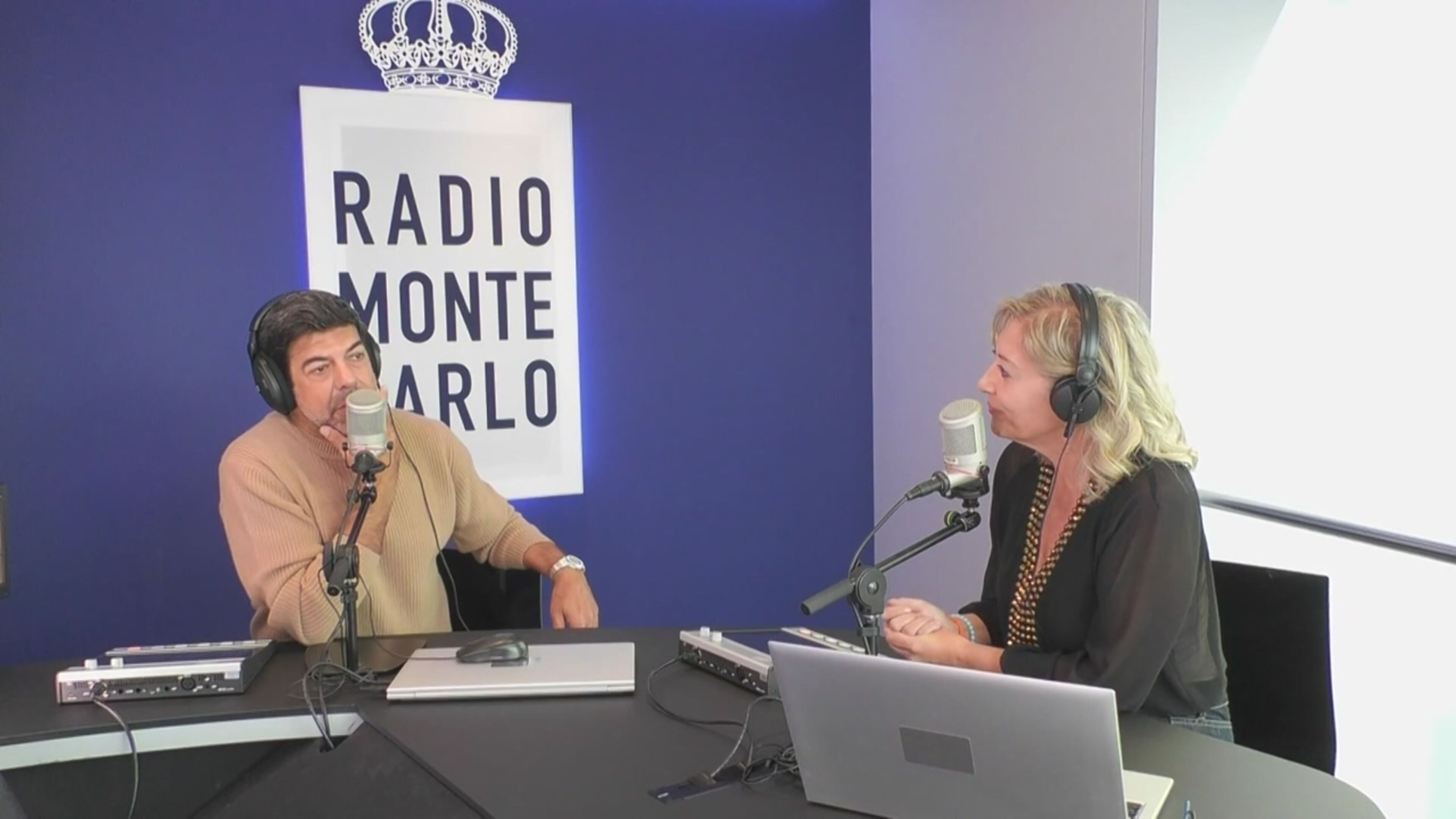 Prince pubblica due nuovi album