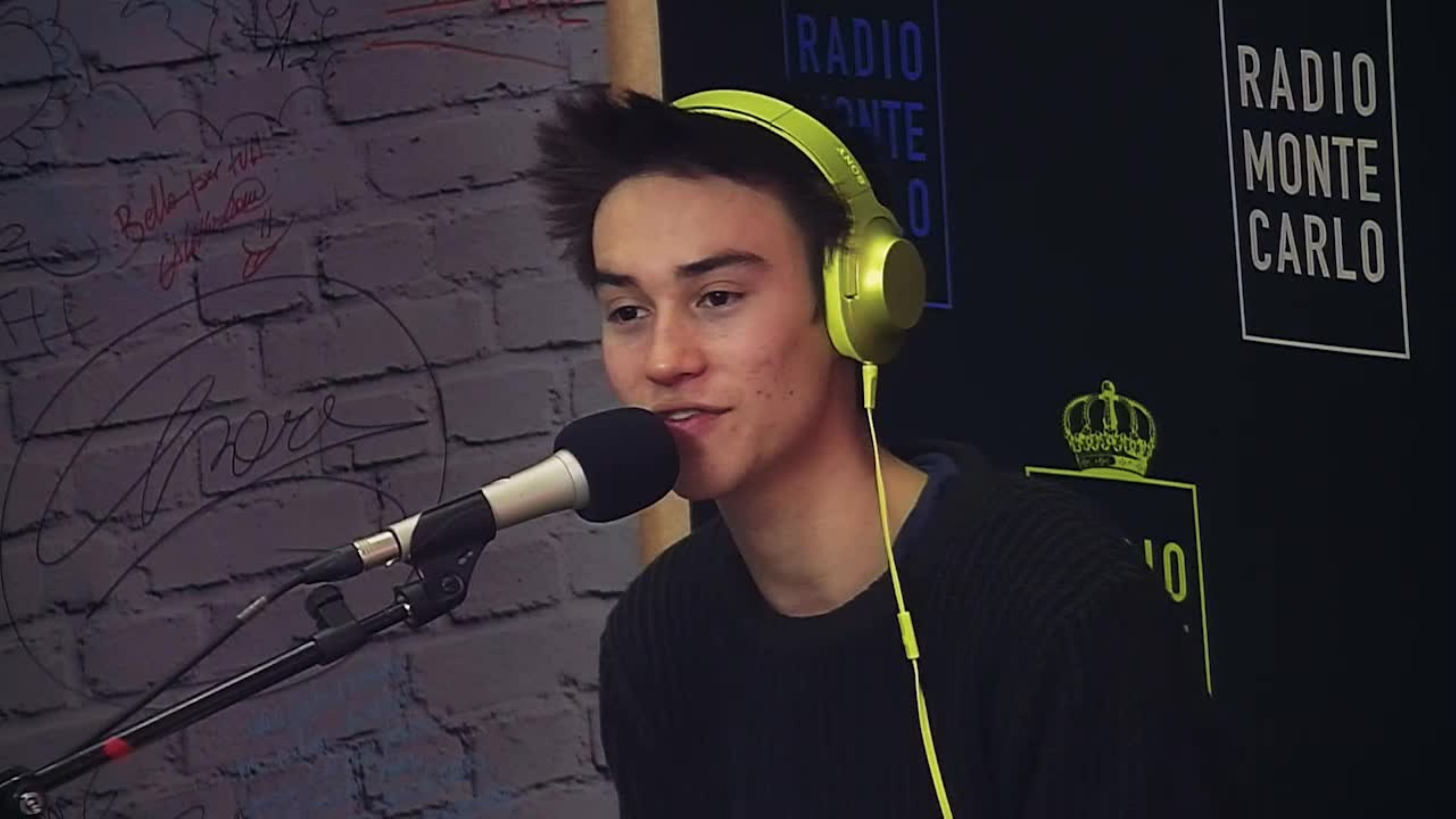 Jacob Collier suona in esclusiva per RMC: il video