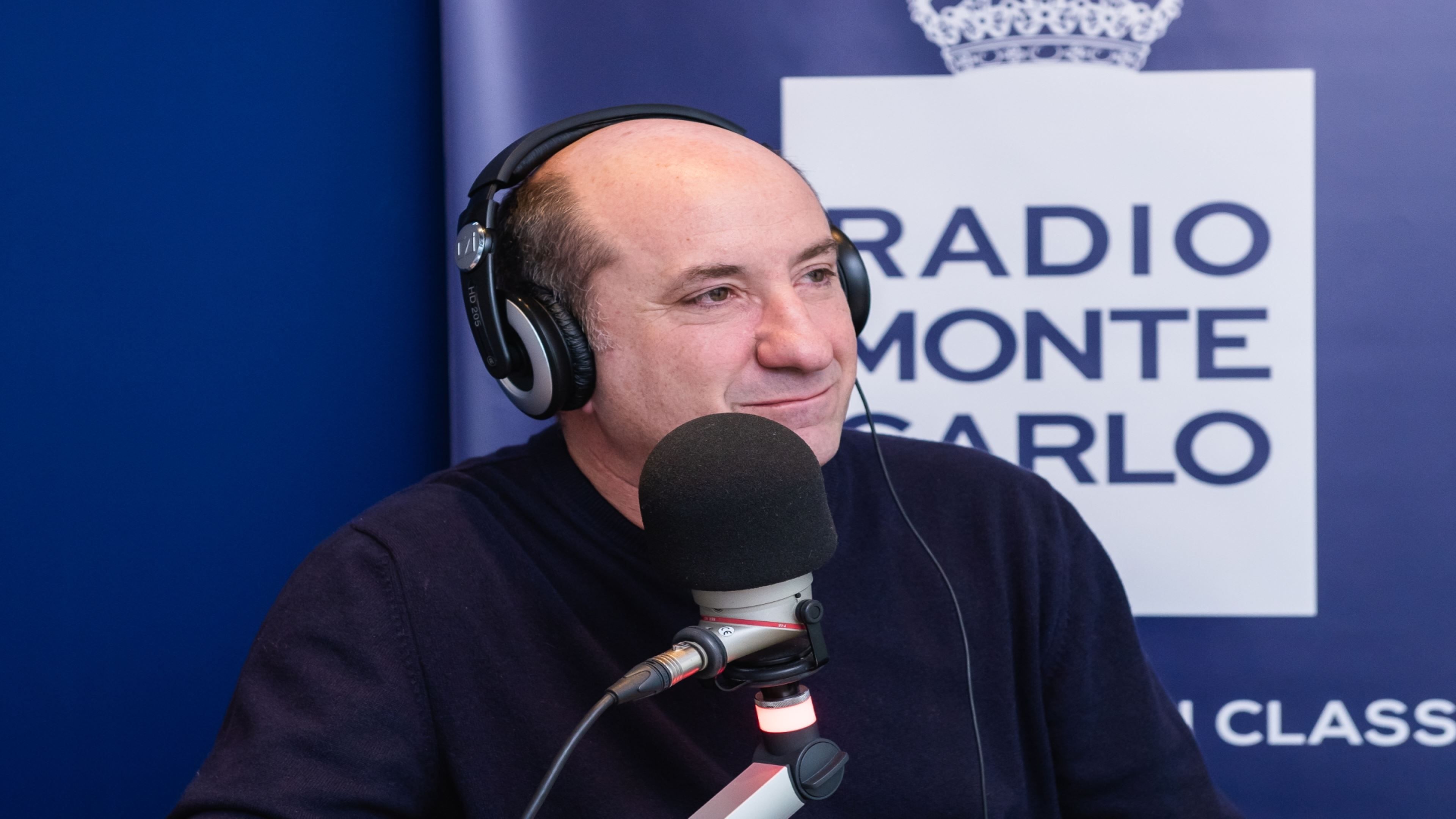 Antonio Albanese:  e adesso Cetto vuole la corona!