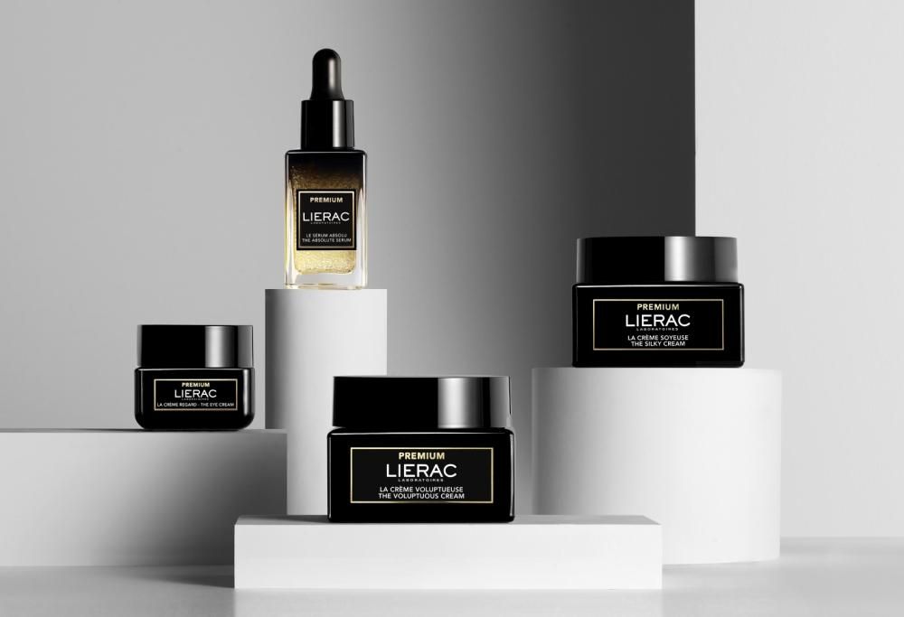 Scopri PREMIUM di LIERAC: rigenerazione cutanea e bellezza naturale