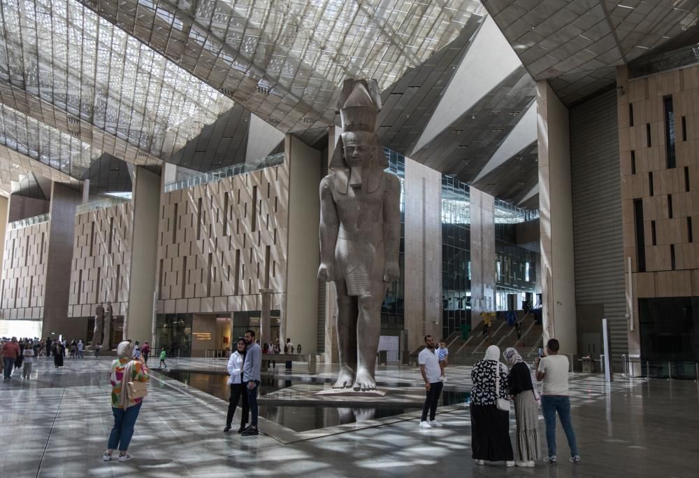 Grand Egyptian Museum: apre uno dei più grandi musei archeologici del mondo
