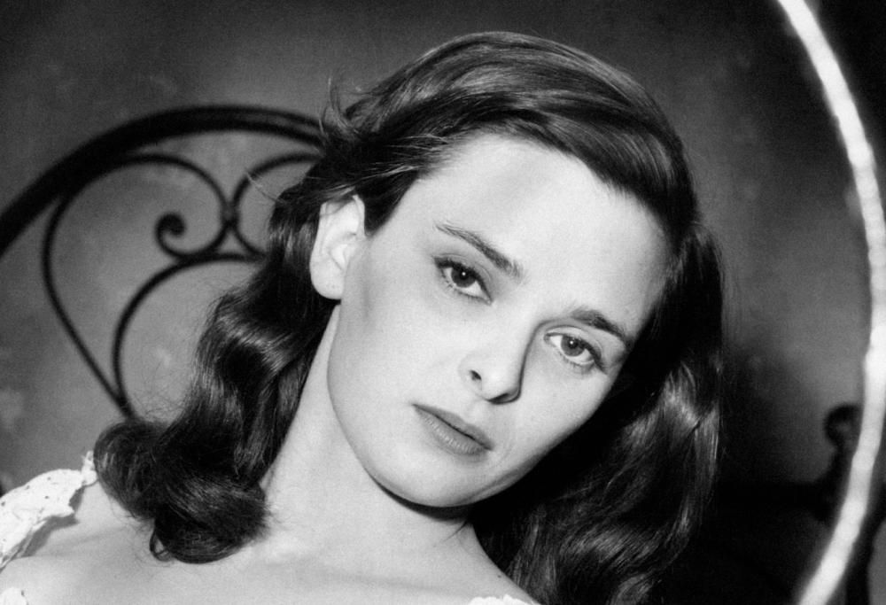 Lucia Bosé, addio.  Ci lascia la splendida attrice italiana