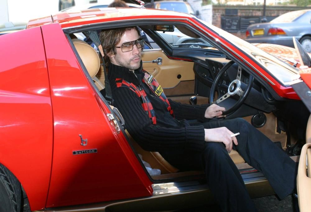 Ferrari: ecco le celebrità che non potranno mai averne una