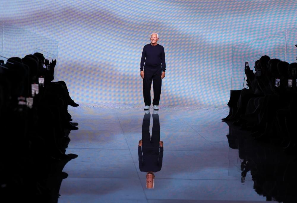 Giorgio Armani lancia il suo messaggio: basta effettacci nella moda