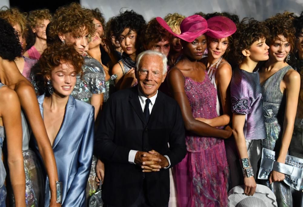 Milano Fashion Week 2022/23:  Giorgio Armani compie un nuovo gesto generoso