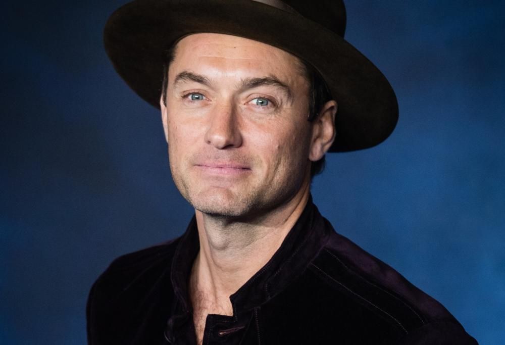 La figlia di Jude Law e quell’incredibile somiglianza con Audrey Hepburn