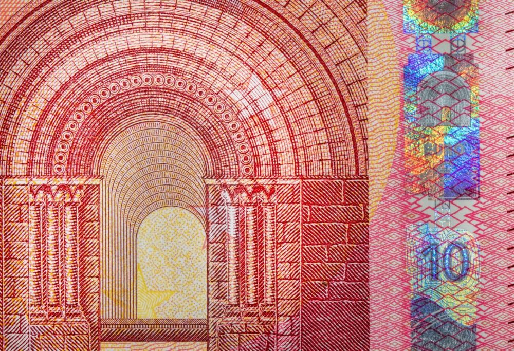 10 euro: ecco il loro valore nel vostro anno di nascita (e quel che ci si poteva comprare)