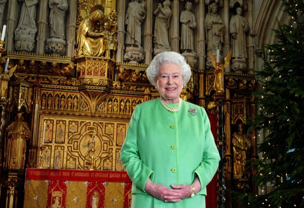 Regina Elisabetta: un canto natalizio in suo onore