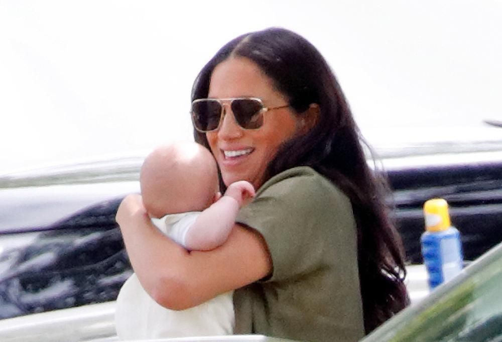 Meghan mostra finalmente la prima foto della figlia Lilibet Diana