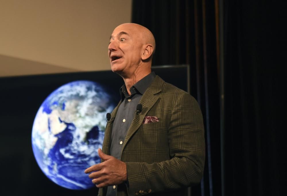 Bezos ti porta nello spazio. Al prezzo di 28 milioni di dollari
