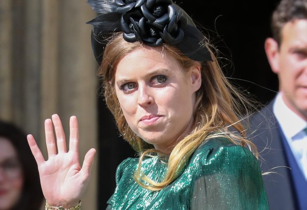 Royal Wedding : per Beatrice niente foto, ma sì alla tiara