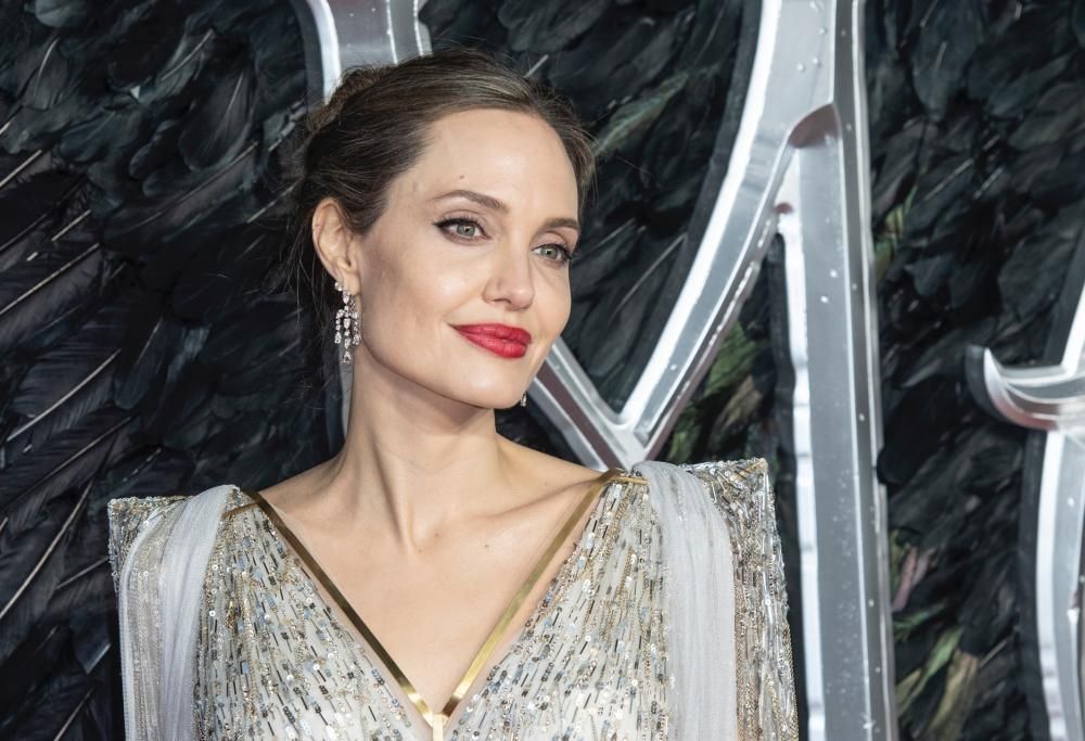 Angelina Jolie ha trovato il nuovo amore. Forse