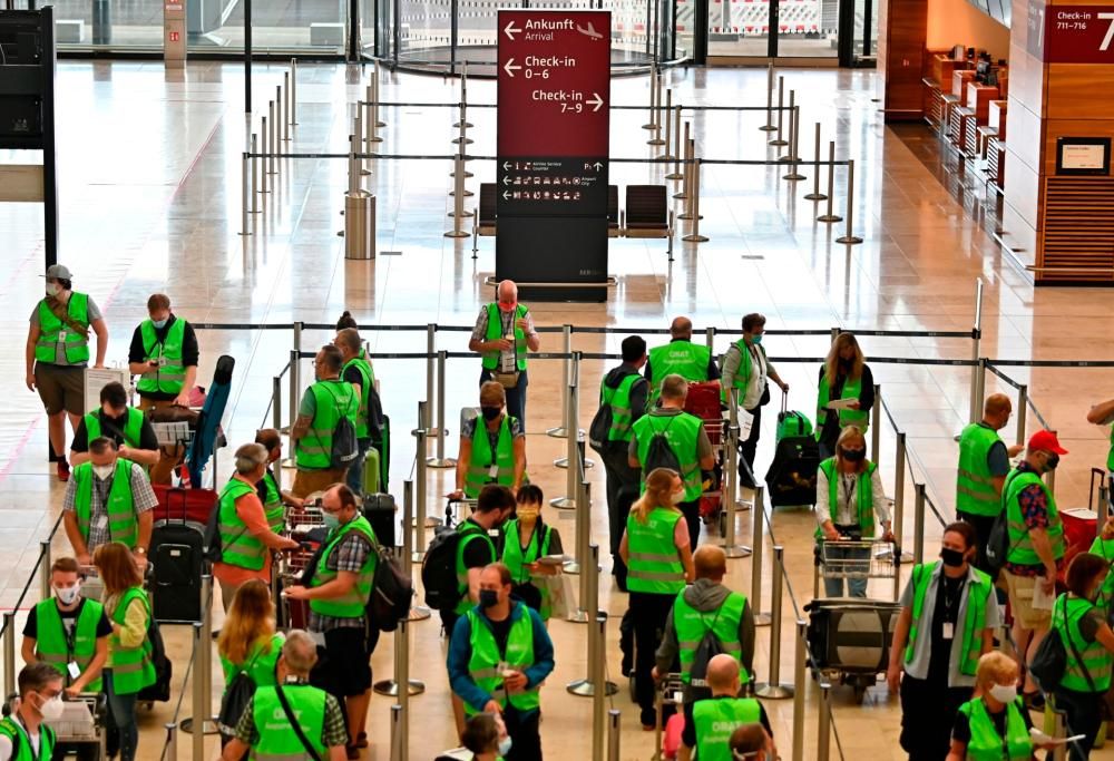 E ora le compagnie aeree pesano i passeggeri!