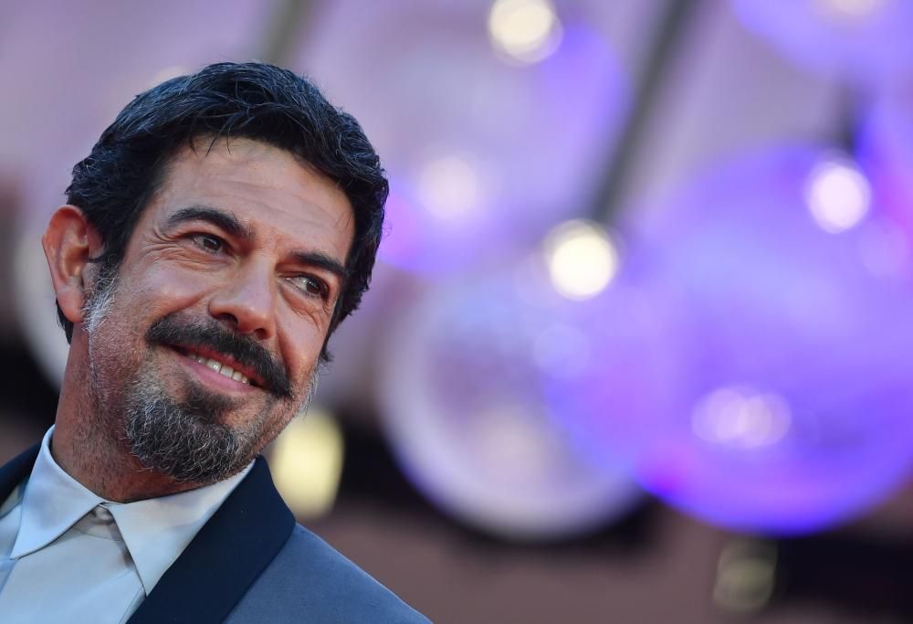 Pierfrancesco Favino e il pericoloso incidente sul set: il video!