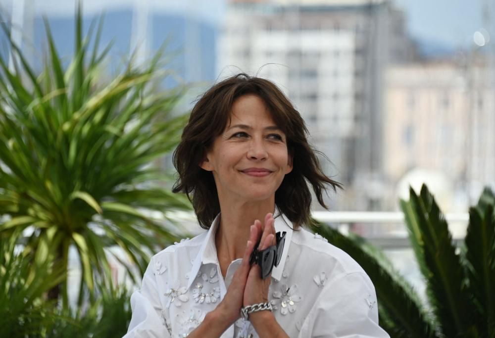 Sophie Marceau conquista il red carpet di Cannes