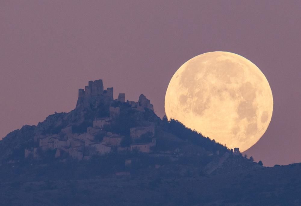 Ottobre è il mese della Luna