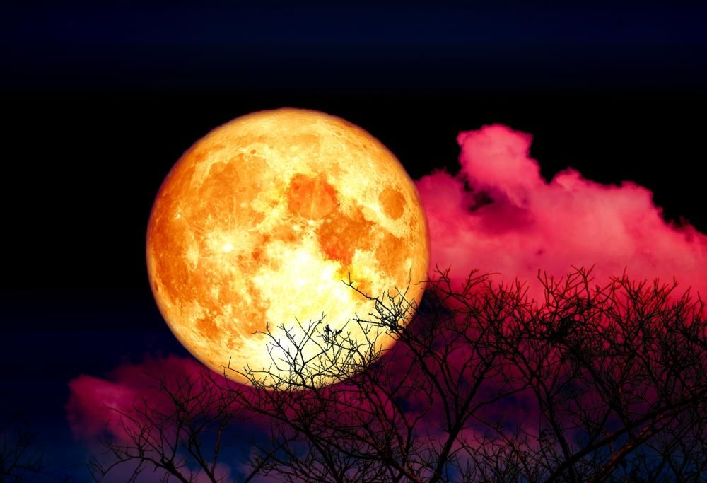 La luna piena del 16 maggio porterà fortuna a questi segni