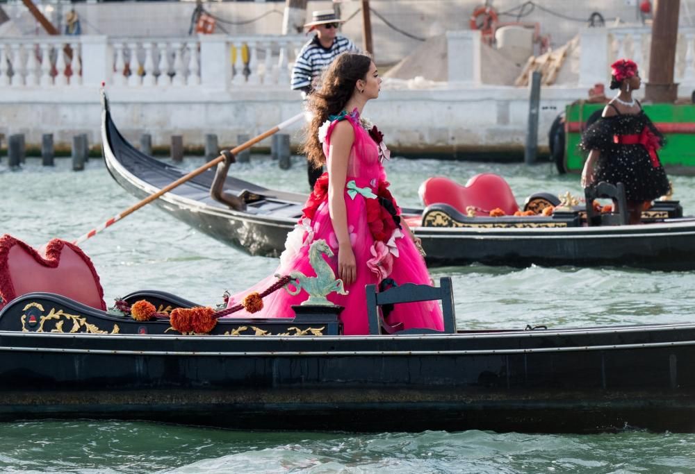 Deva Cassel  con il fidanzato a Venezia