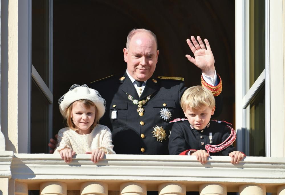 I gemellini Jacques e Gabriella festeggiano il settimo compleanno