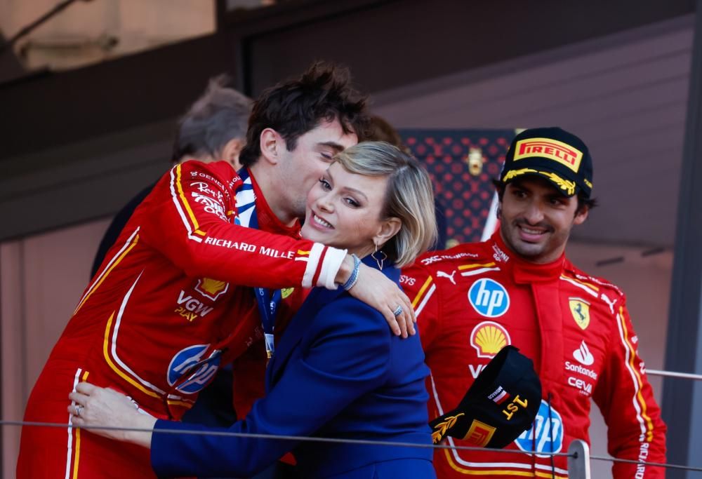 L’entusiasmo della Principessa Charlene e del Principe Alberto per la vittoria di Leclerc