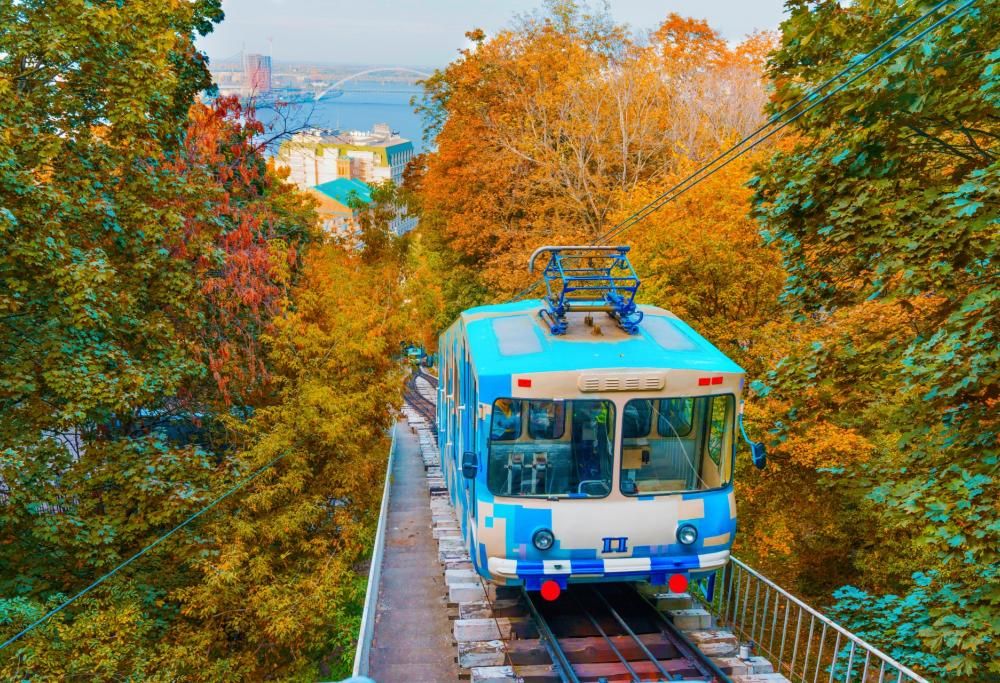 Foliage: ecco le città dove ammirarlo a bordo di  tram storici