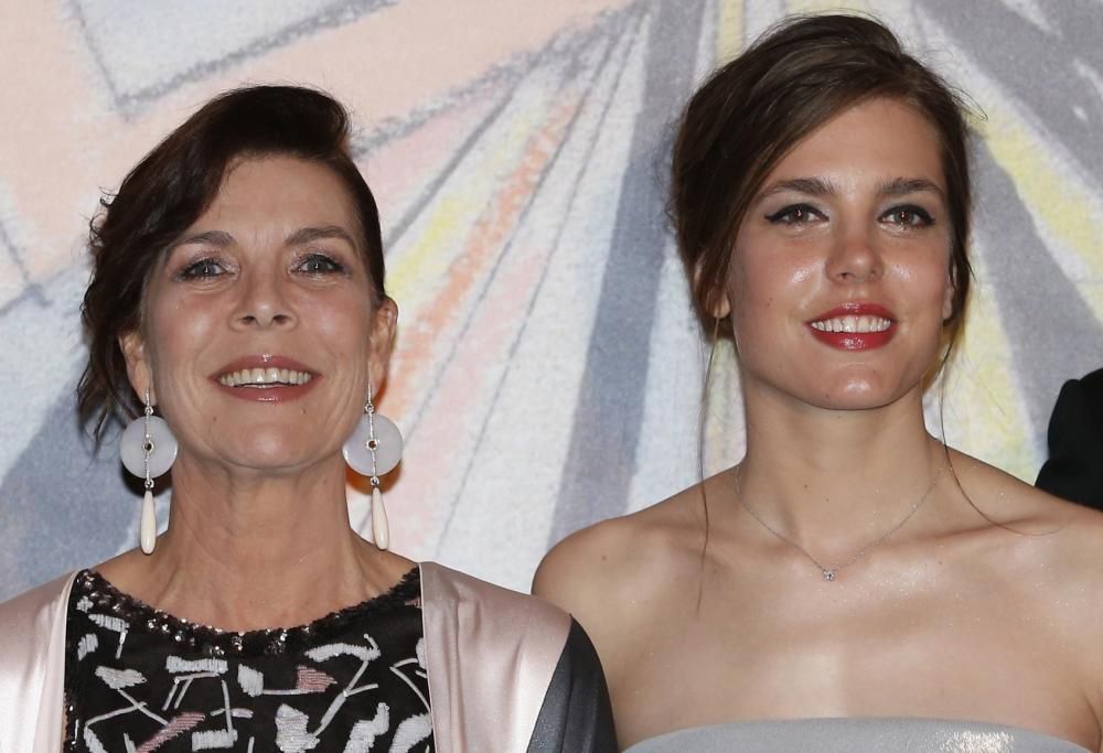 Sorprese reali: dopo Charlène e Beatrice, nuova bionda a Palazzo!