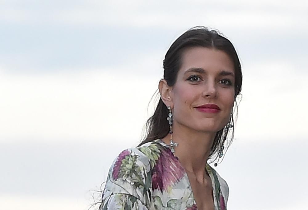 Charlotte Casiraghi felice a Pantelleria con la famiglia