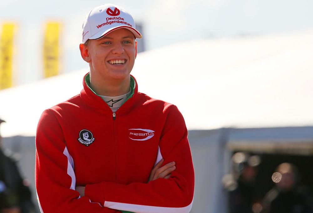 Michael Schumacher: la bellissima foto che lo ritrae col figlio