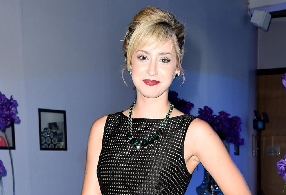 Jazmin Grace Grimaldi sul red carpet di Hollywood. Ma chi è questa cugina di Charlotte Casiraghi?