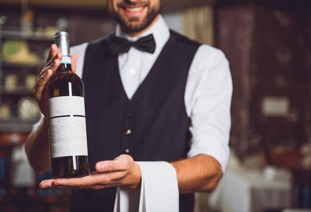 Il mistero delle bottiglie: ecco perché quella da  vino sono da 75 cl