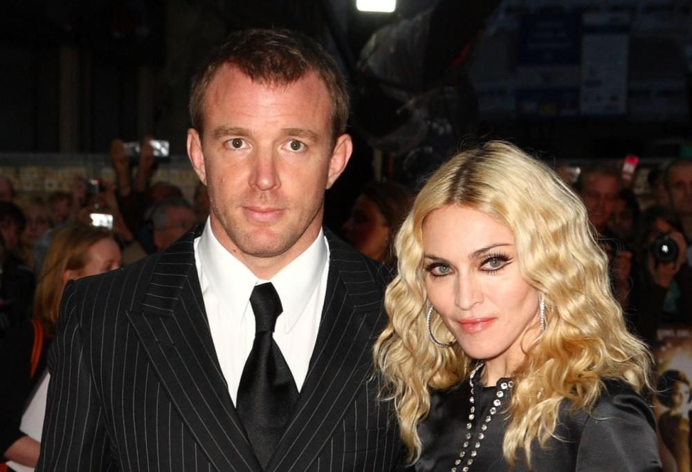 Madonna e Guy Ritchie di nuovo insieme dopo vent’anni: la foto
