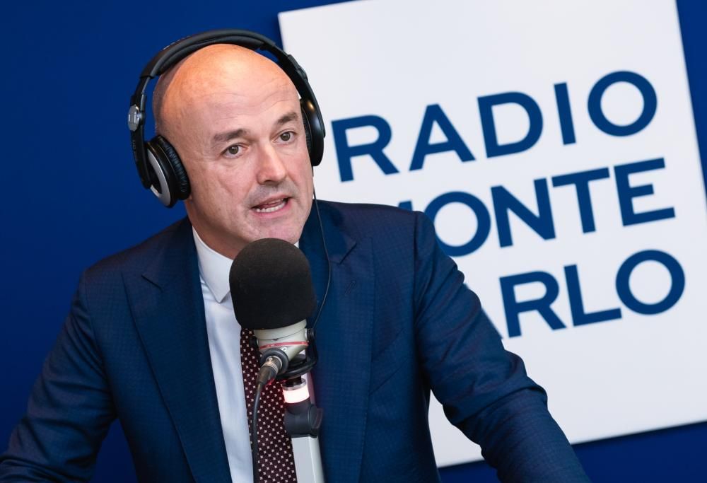 Gianluigi Nuzzi: vi accompagno nelle stanze più segrete del Vaticano