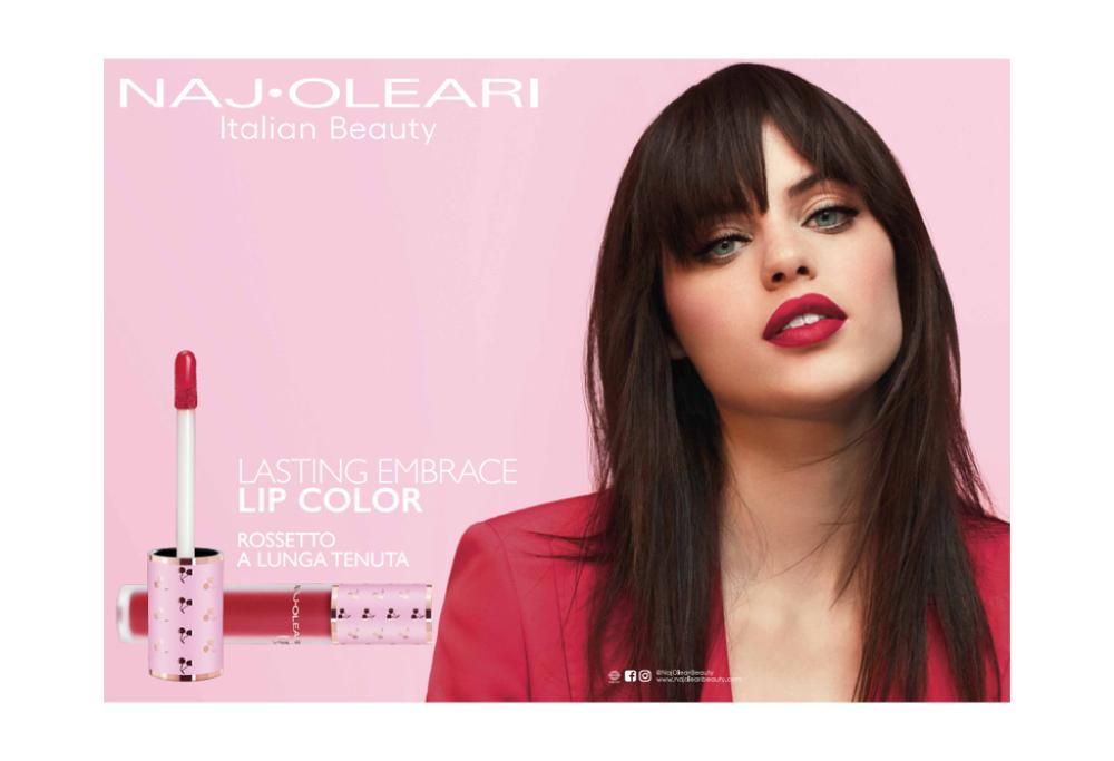Naj Oleari Italian Beauty presenta “Lasting Embrace Lip Color”: provalo subito (anche on line!)