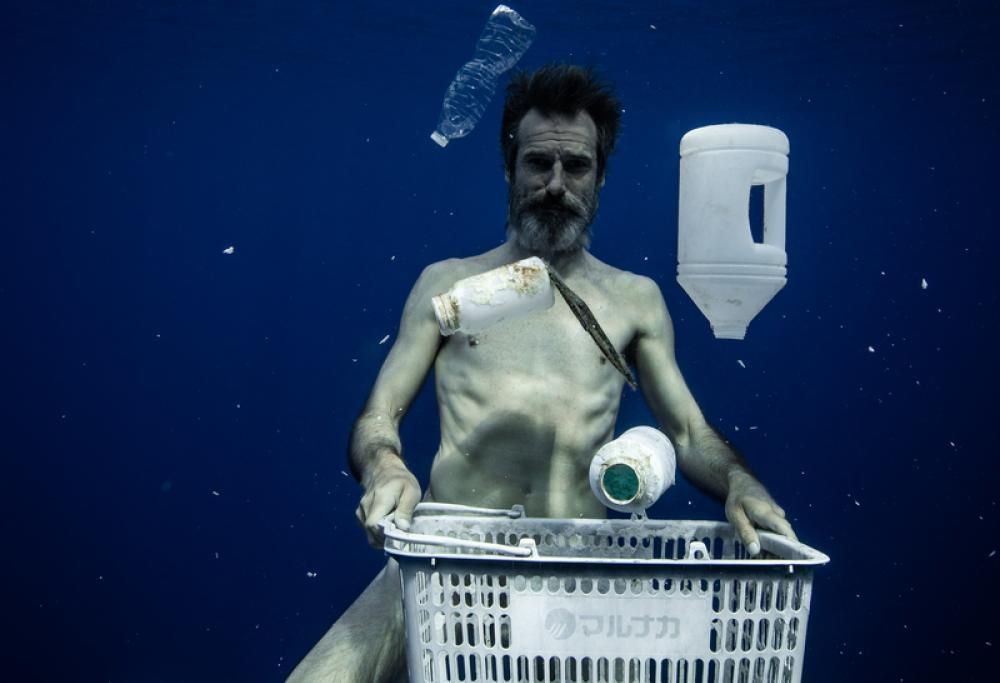 Uniti per non finire in un mare sempre più di plastica