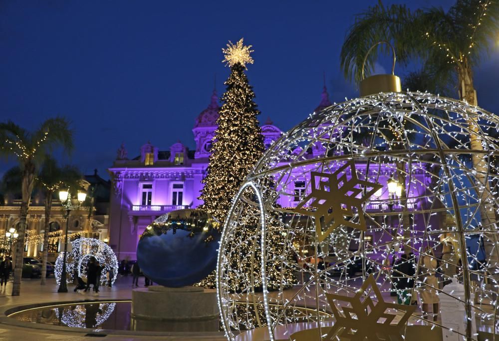 Monte Carlo si accende per le feste consumando meno elettricità