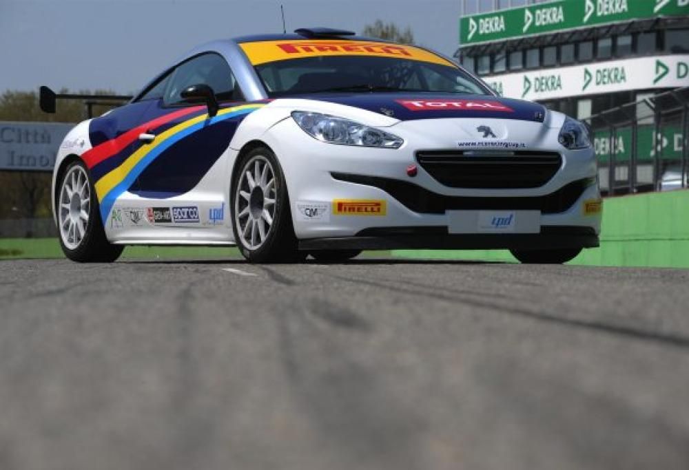 Peugeot Coupe RCZ Cup: le foto