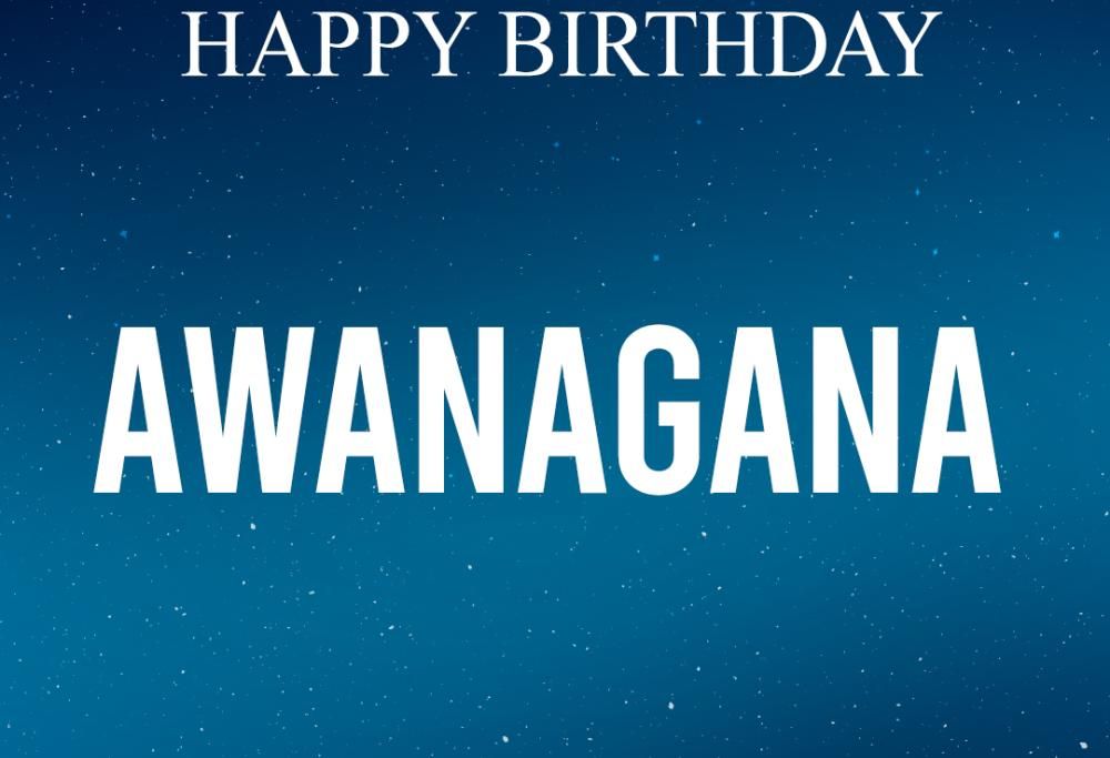 Happy Birthday – Emozioni live: Awanagana suona la chitarra e canta Amor de mis Amores. Ascoltatrice d’eccezione, Roberta de Matthaeis